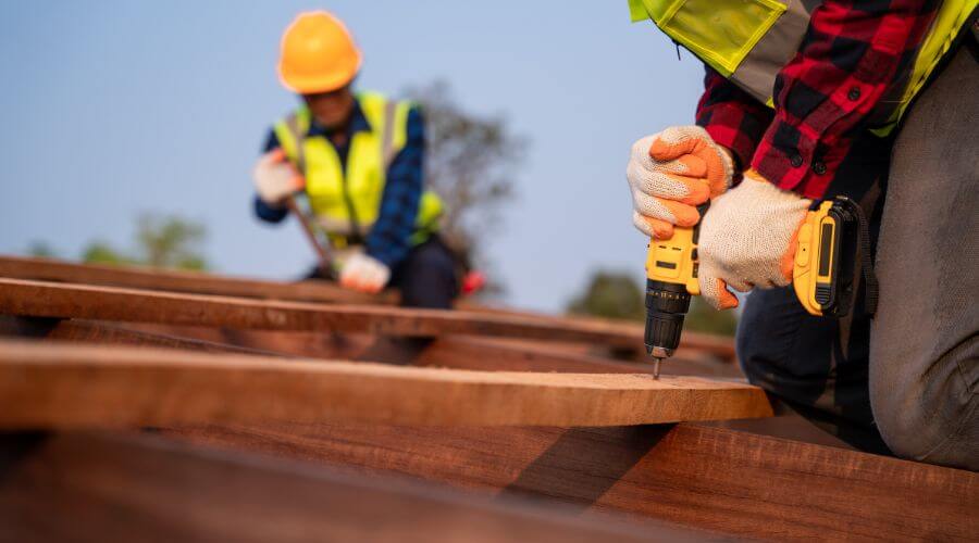 Expert Emergency Roof Repairs services in Fiskdale, MA